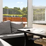 3 Bedroom Lovely In *