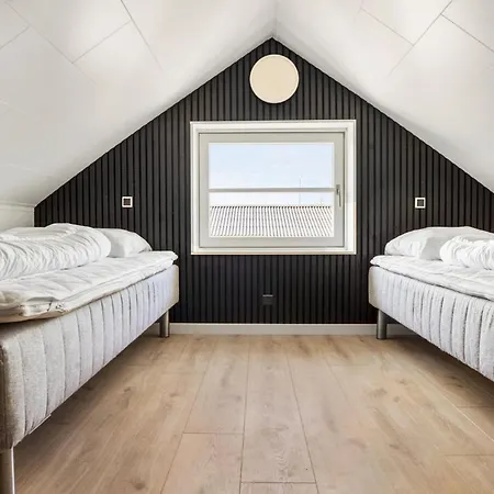 3 Bedroom Lovely In