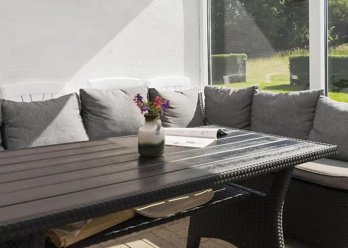 別荘 3 Bedroom Lovely In *