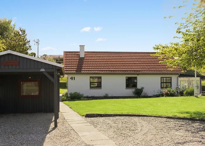 3 Bedroom Lovely In * Egernsund