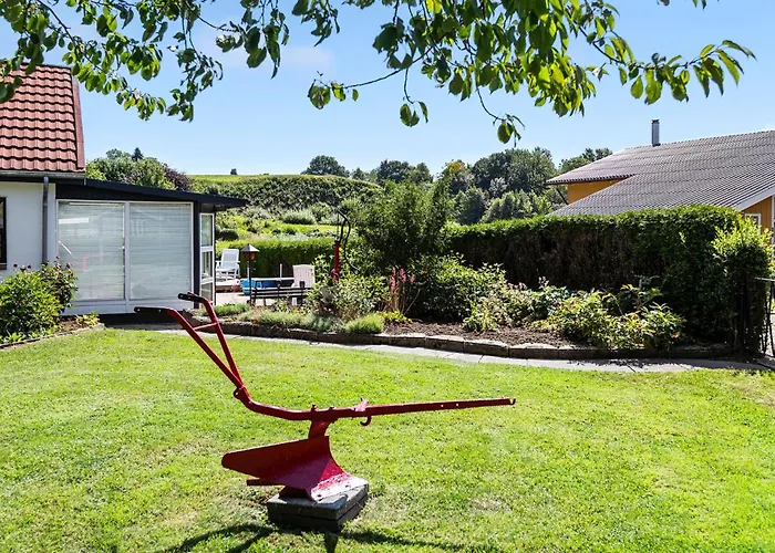 3 Bedroom Lovely In *